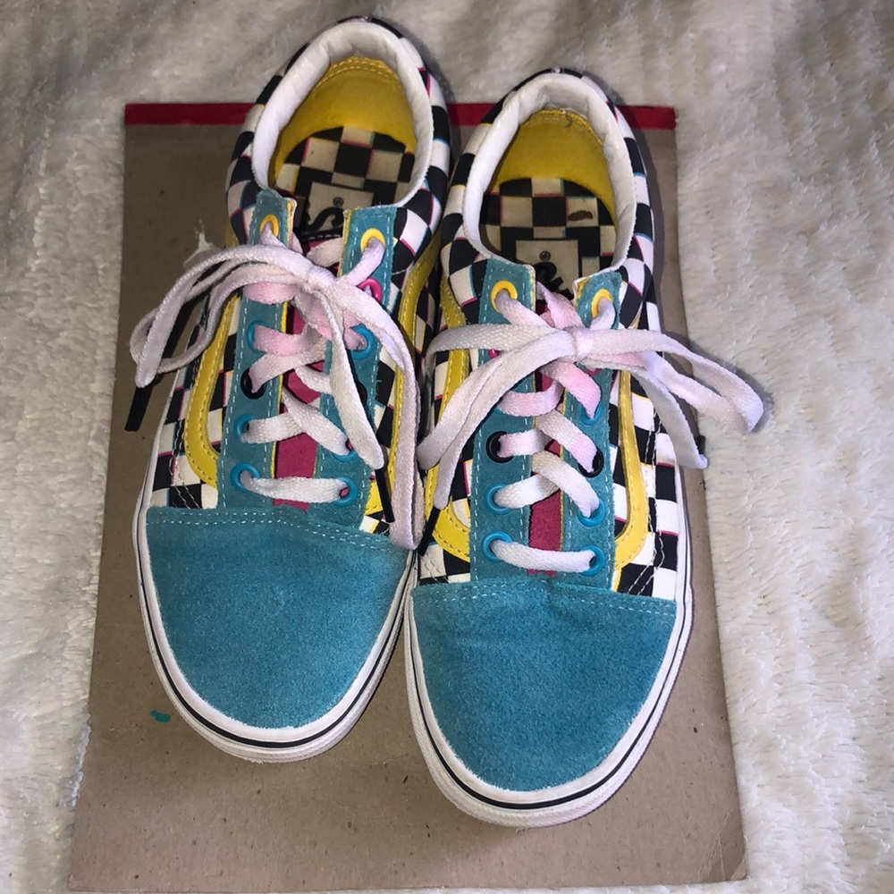 VINTAGE RETRO VANS
